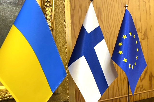 Finnish, Ukrainian and EU flags